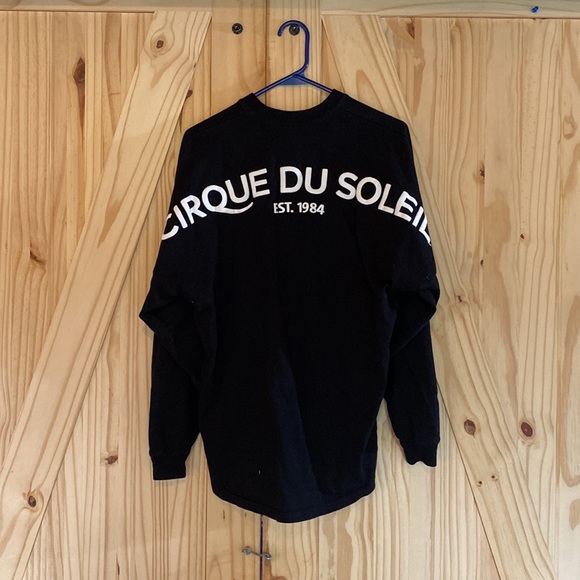 Like new Cirque du Soleil jersey - Picture 3 of 6